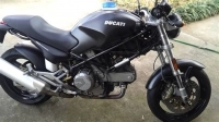 Alle originele en vervangende onderdelen voor uw Ducati Monster 620 Dark 2005.